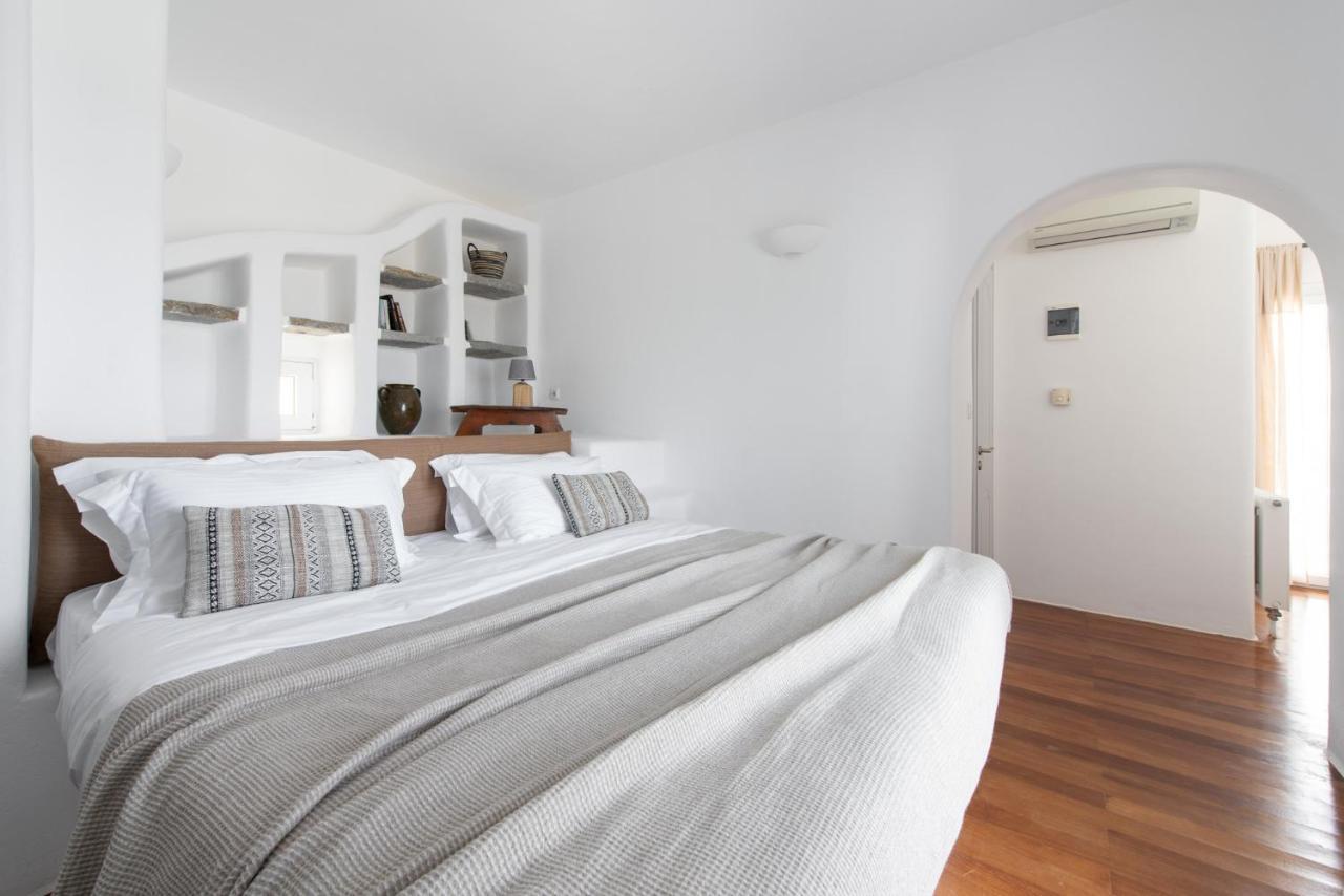 Villa Mira Paros - Luxury Suites Eksteriør billede
